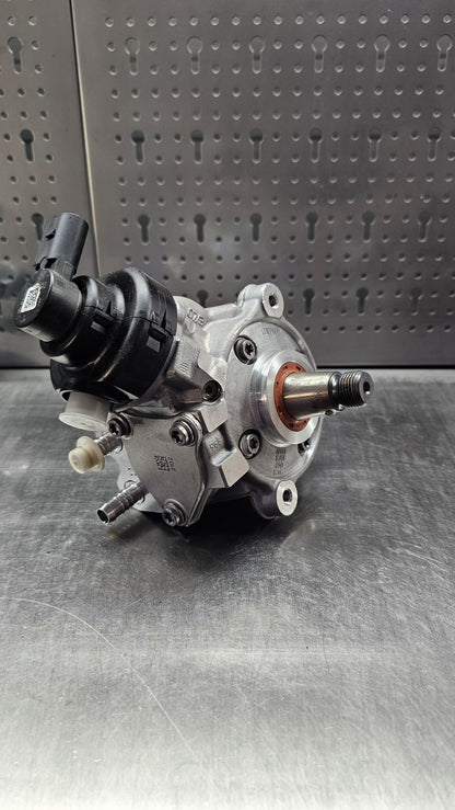 BOSCH FUEL PUMP 0 445 010 790